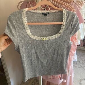 Wild fable rosette baby tee
